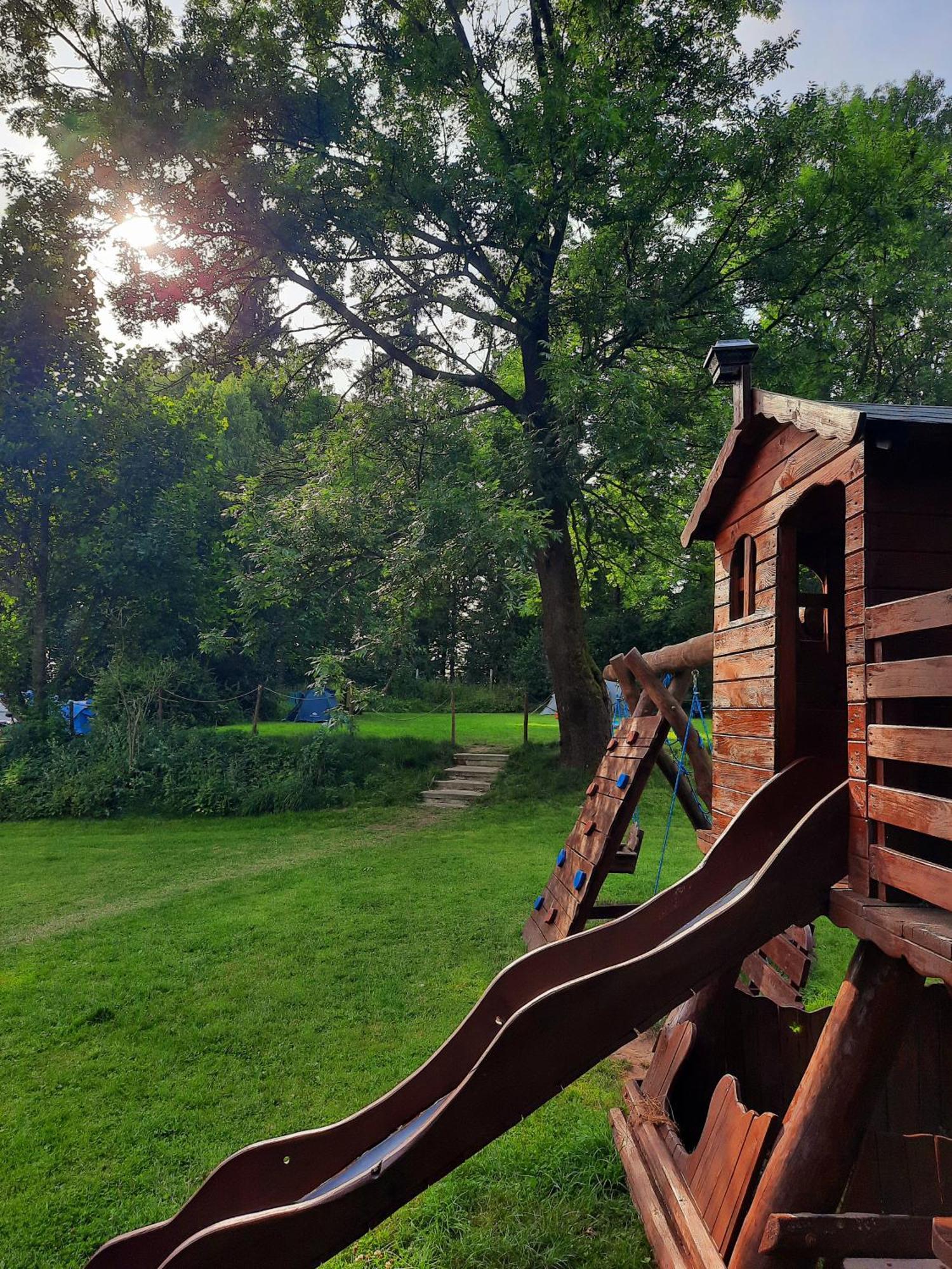 Lesny Dwor W Gorach Sowich Hotel Woliborz Bagian luar foto