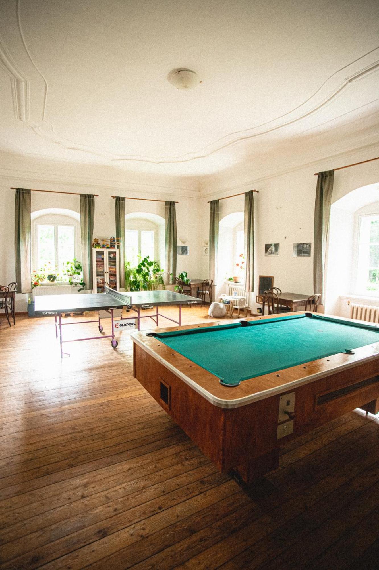 Lesny Dwor W Gorach Sowich Hotel Woliborz Bagian luar foto