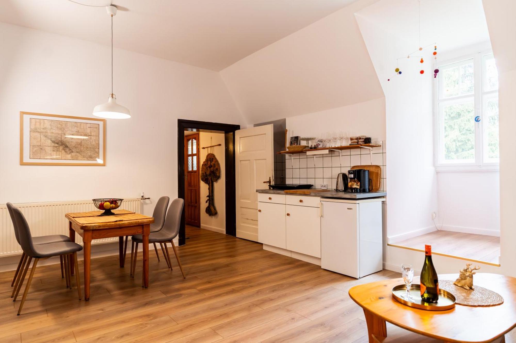 Lesny Dwor W Gorach Sowich Hotel Woliborz Bagian luar foto