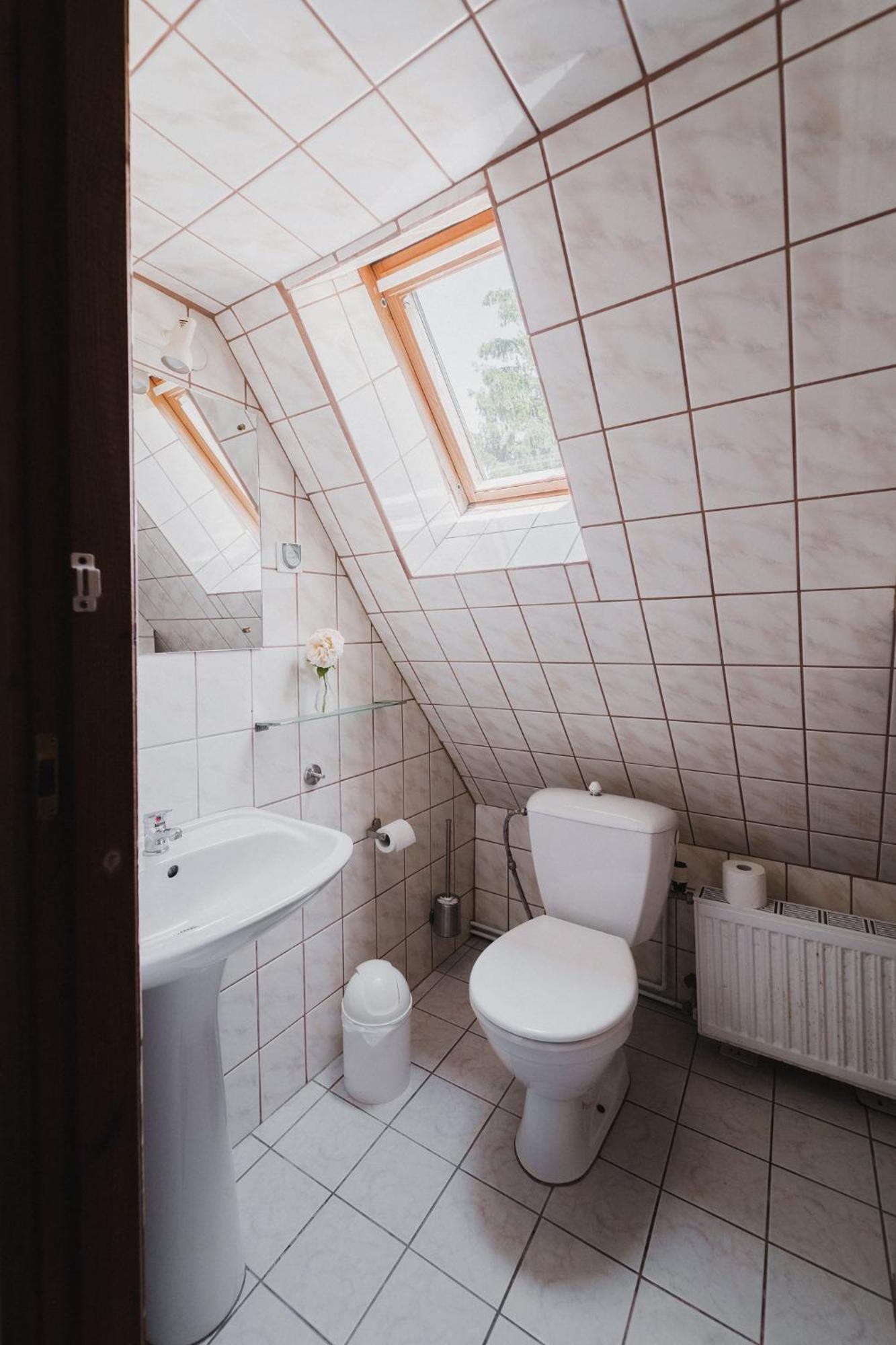 Lesny Dwor W Gorach Sowich Hotel Woliborz Ruang foto